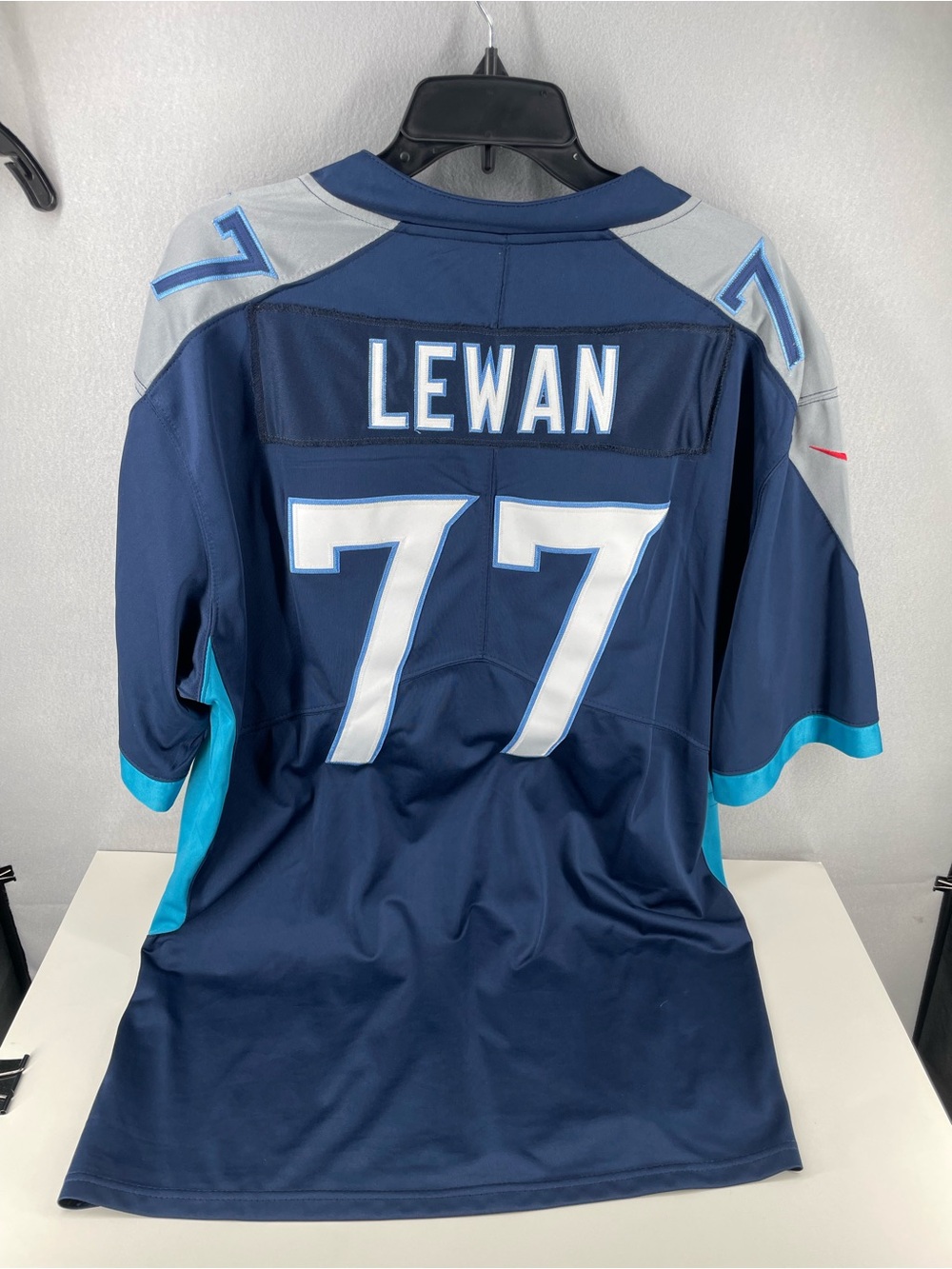 Nike Tennessee Titans Taylor Lewan #77 NFL On Field Jersey Men’s XL Blue